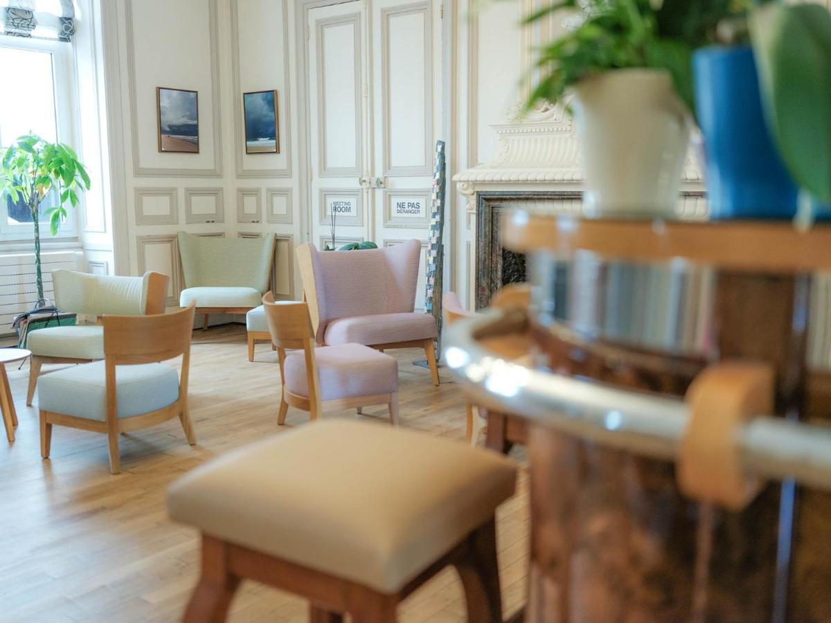 Logis Hotel De L'Europe Poitiers Kültér fotó