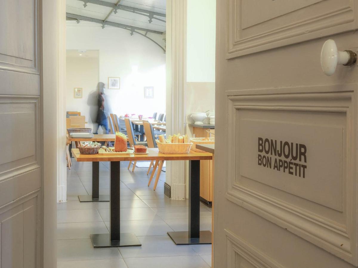 Logis Hotel De L'Europe Poitiers Kültér fotó