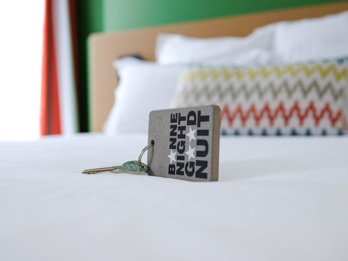 Logis Hotel De L'Europe Poitiers Kültér fotó