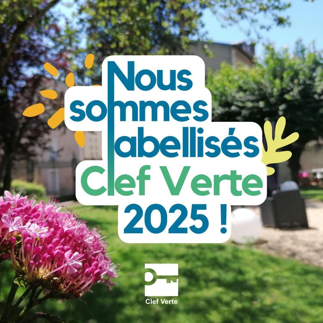 Logis Hotel De L'Europe Poitiers Kültér fotó