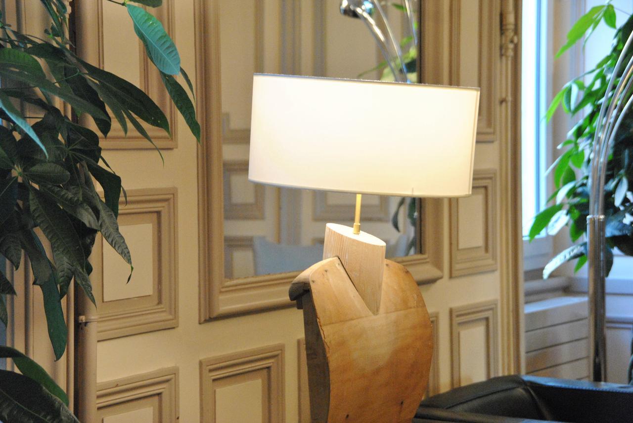Logis Hotel De L'Europe Poitiers Kültér fotó